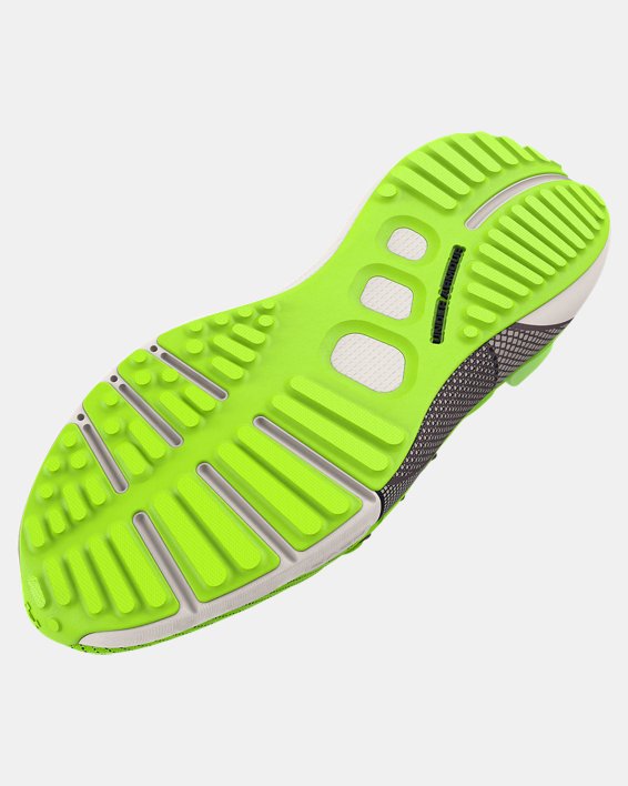 Men's UA HOVR™ Phantom 3 Running Shoes in Green image number 4